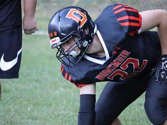 football player ready for the play