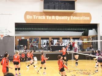 Volleyball team waiting for the ball