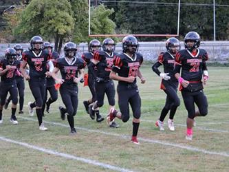 Football team running